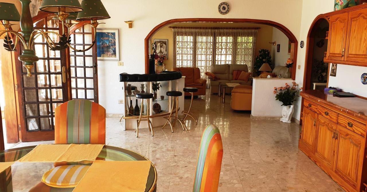 Sunny House With Private Pool And Sea View Villa Costa Adeje  Eksteriør billede