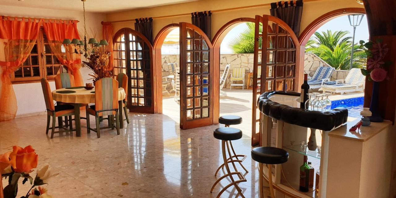 Sunny House With Private Pool And Sea View Villa Costa Adeje  Eksteriør billede