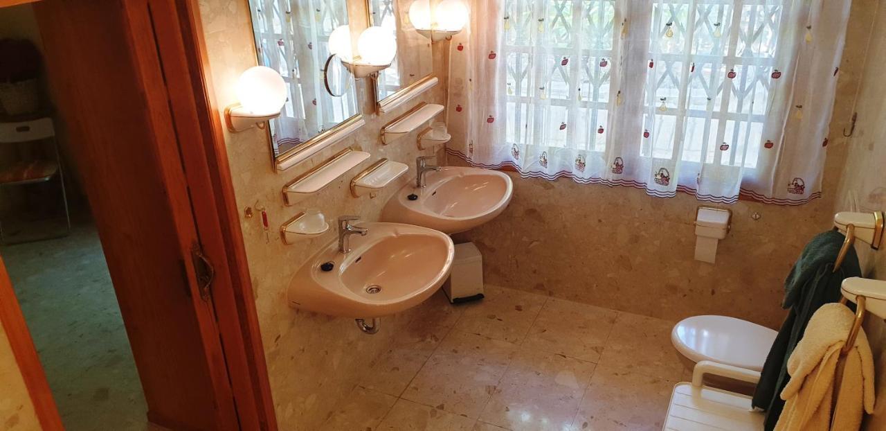 Sunny House With Private Pool And Sea View Villa Costa Adeje  Eksteriør billede